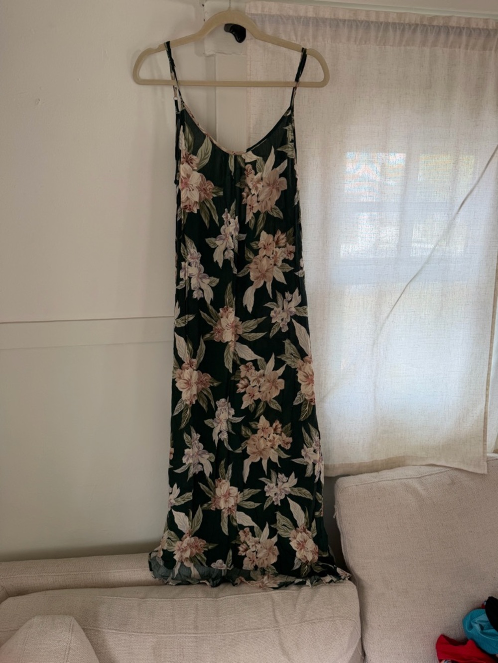 Show me your Mumu Floral Slip Dress - Black with Cream & Pink Flowers